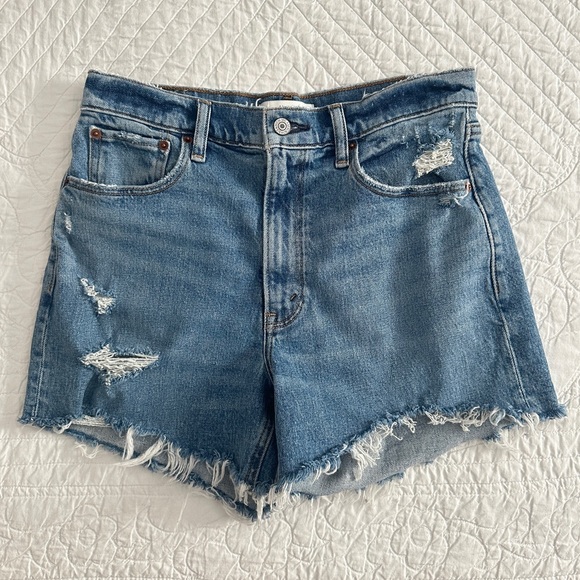Abercrombie & Fitch Pants - Abercrombie & Fitch Distressed 4” Mom Jean Shorts High Rise Denim Women’s